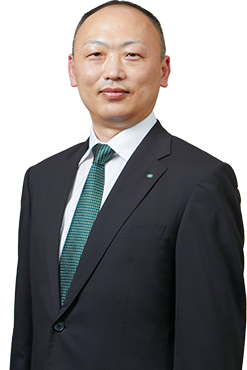 執行役員 久保 盛裕